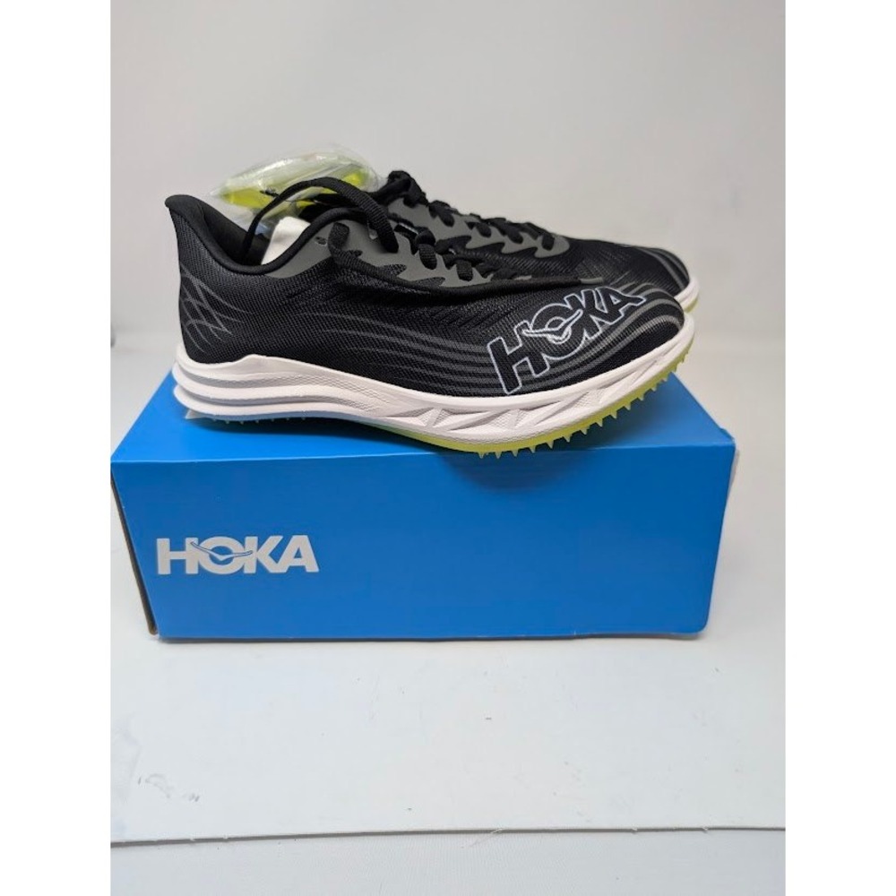 Hoka Crescendo MD 2 Black track shoes sz 4 Kids NWT